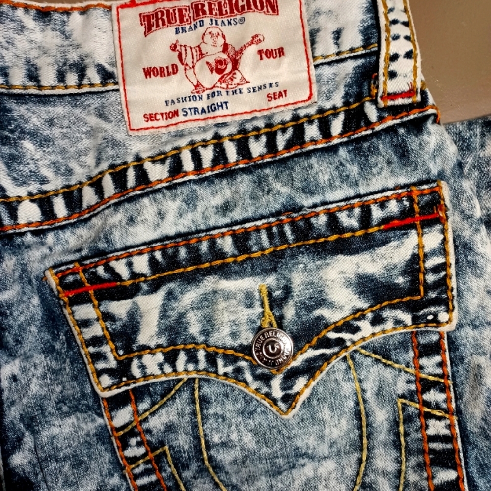 Men's True Religion jeans size 32